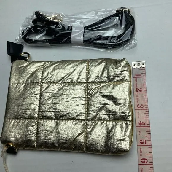Insulated Metallic Bubble‎ Cross Body Bag - Picture 5 of 7
